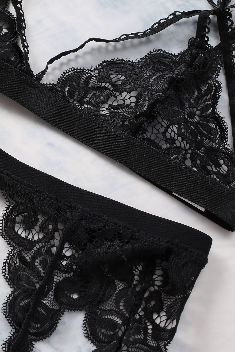 3pcs Lace Patch Strappy Bra Thong Lingerie Set with Garter Belt