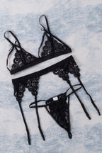 3pcs Lace Patch Strappy Bra Thong Lingerie Set with Garter Belt