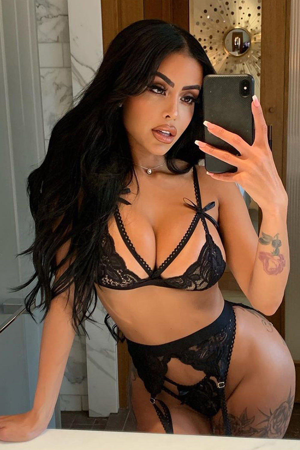 3pcs Lace Patch Strappy Bra Thong Lingerie Set with Garter Belt