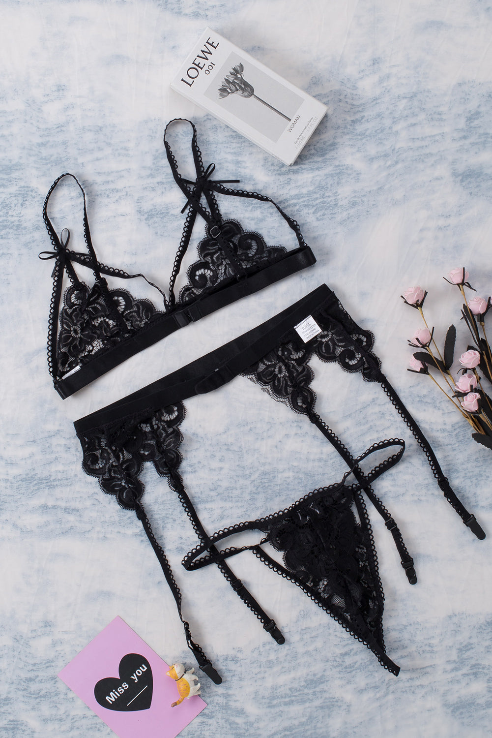 3pcs Lace Patch Strappy Bra Thong Lingerie Set with Garter Belt